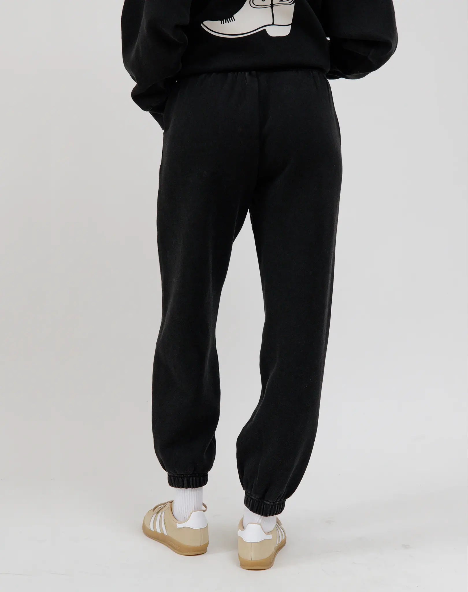 Brunette The Label - Lucky Girl Oversized Jogger  Washed Black XS/S
