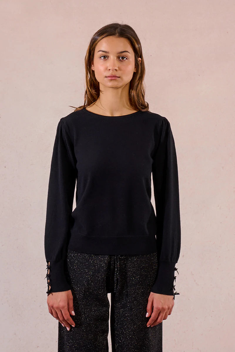 Molly Bracken Bow Detail Top