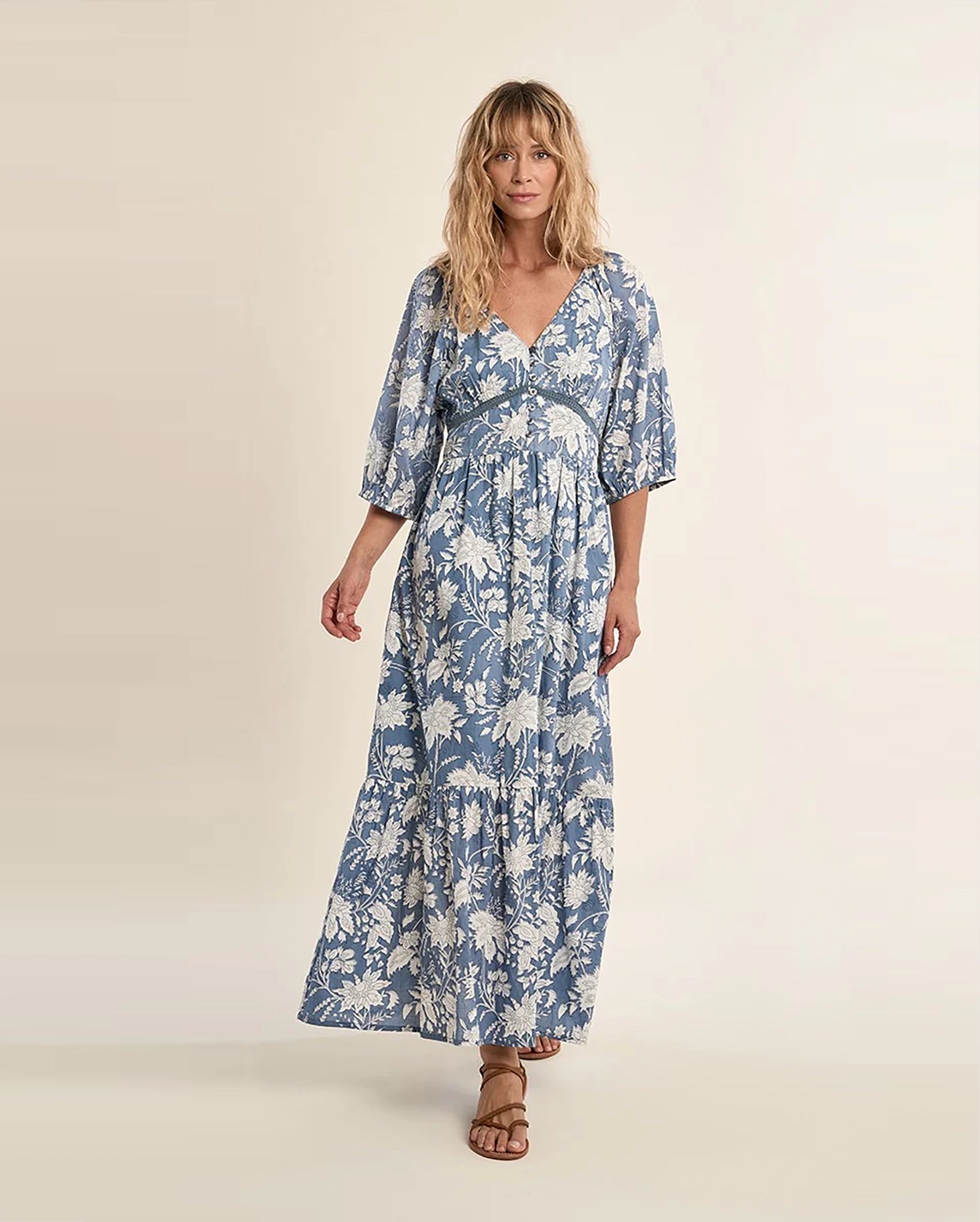 MOLLY BRACKEN Floral Maxi Dress