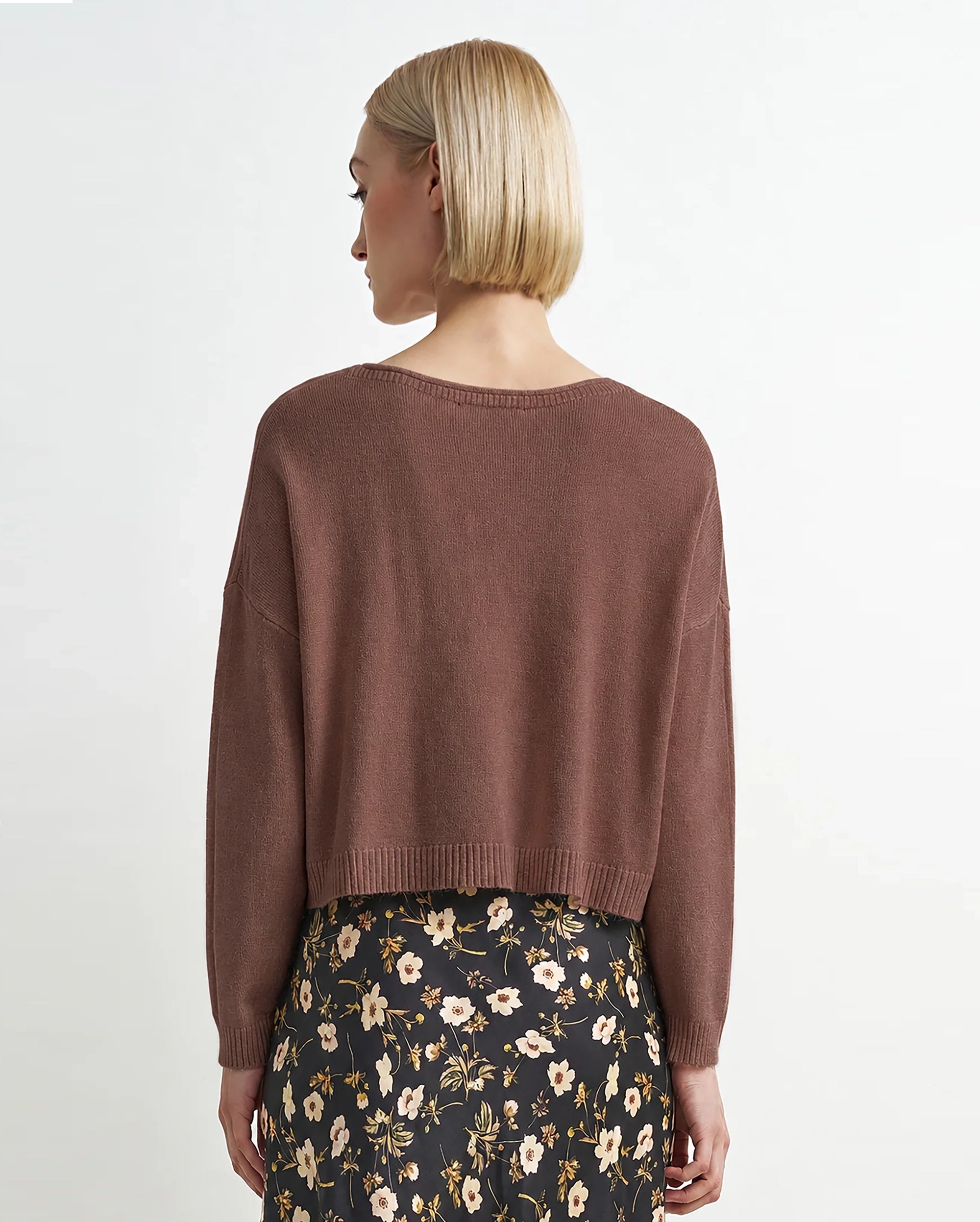 ASTRID Timeless Crew Sweater
