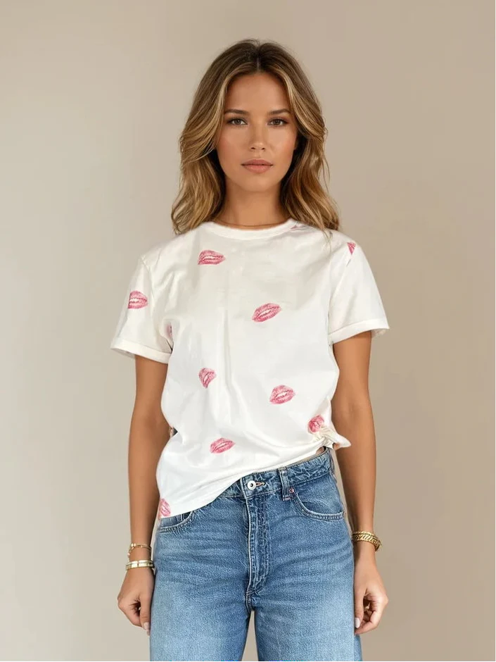 PRIV Reign Kisses T-shirt