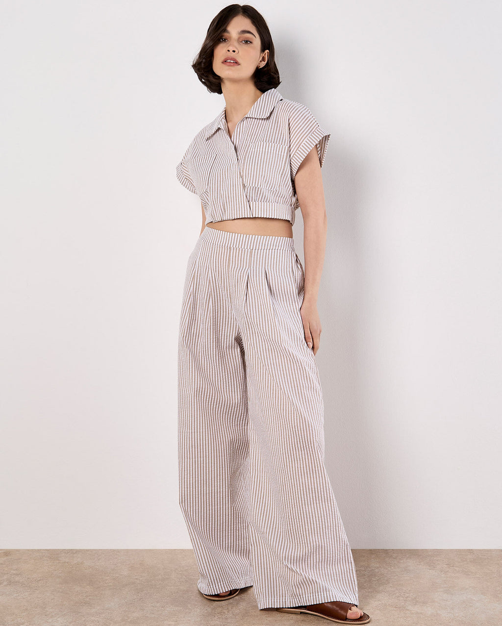 APRICOT Stripe Crop Top