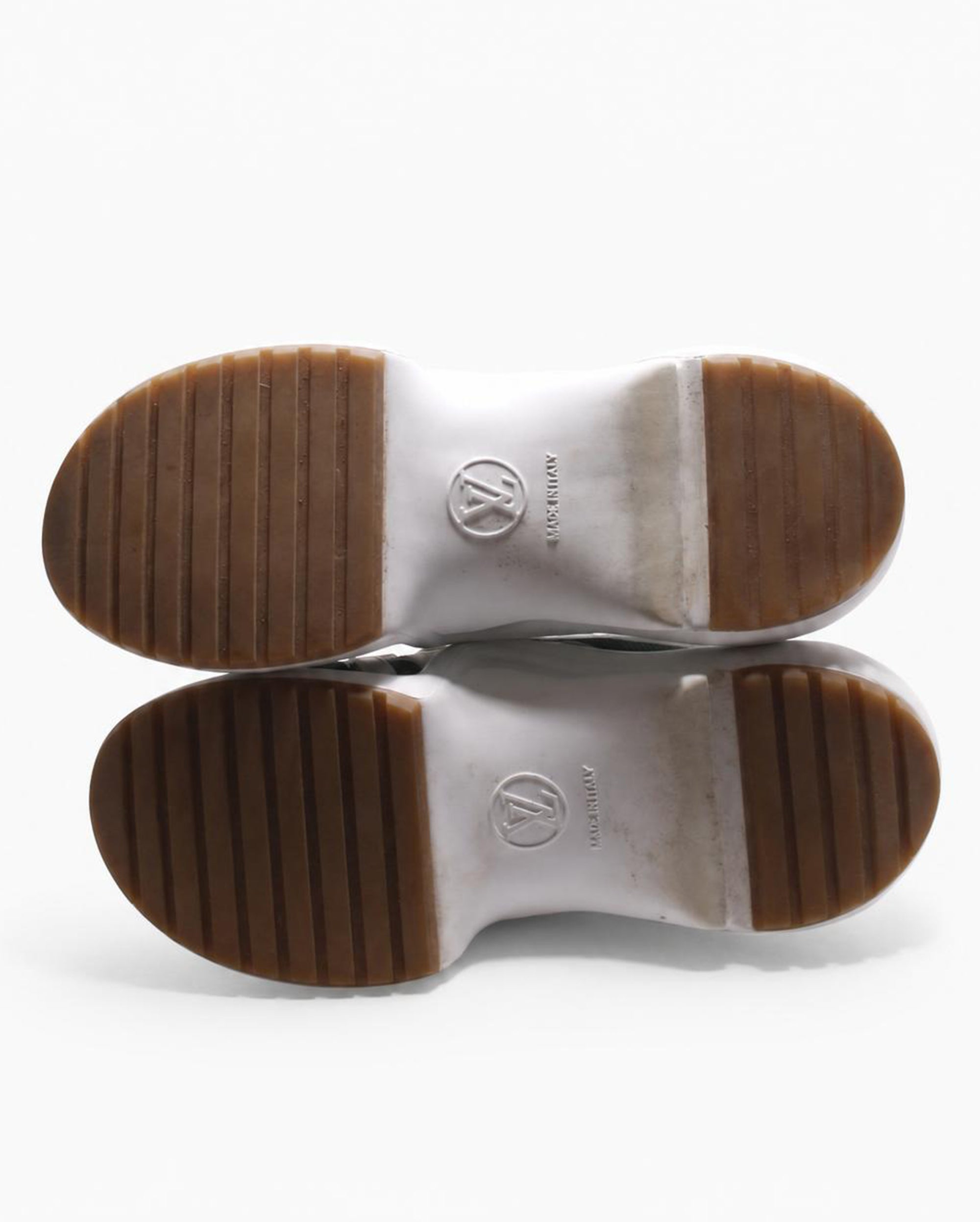 PRE OWNED LOUIS VUITTON LV Archlight Sneaker