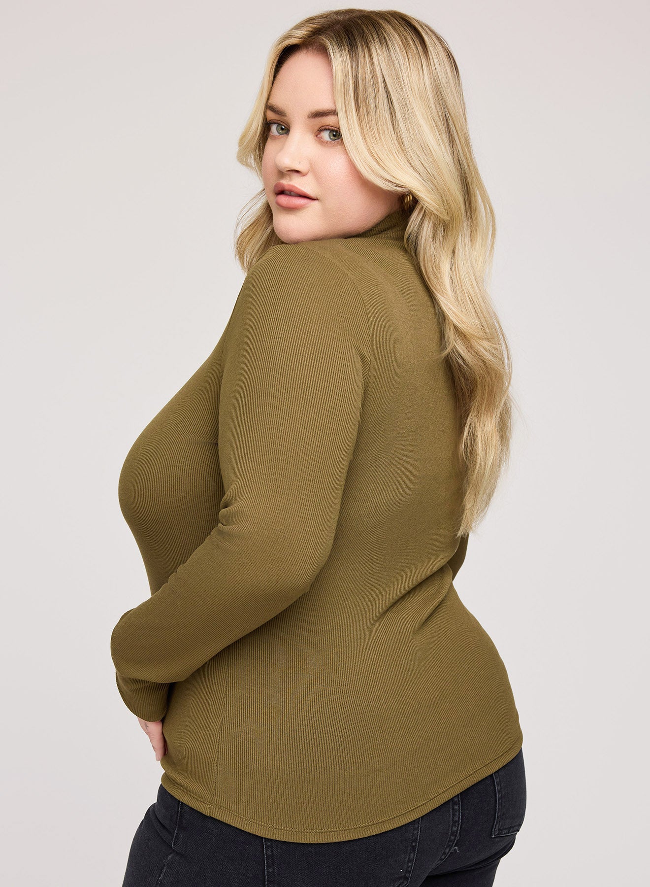 Gentle Fawn Wren Top