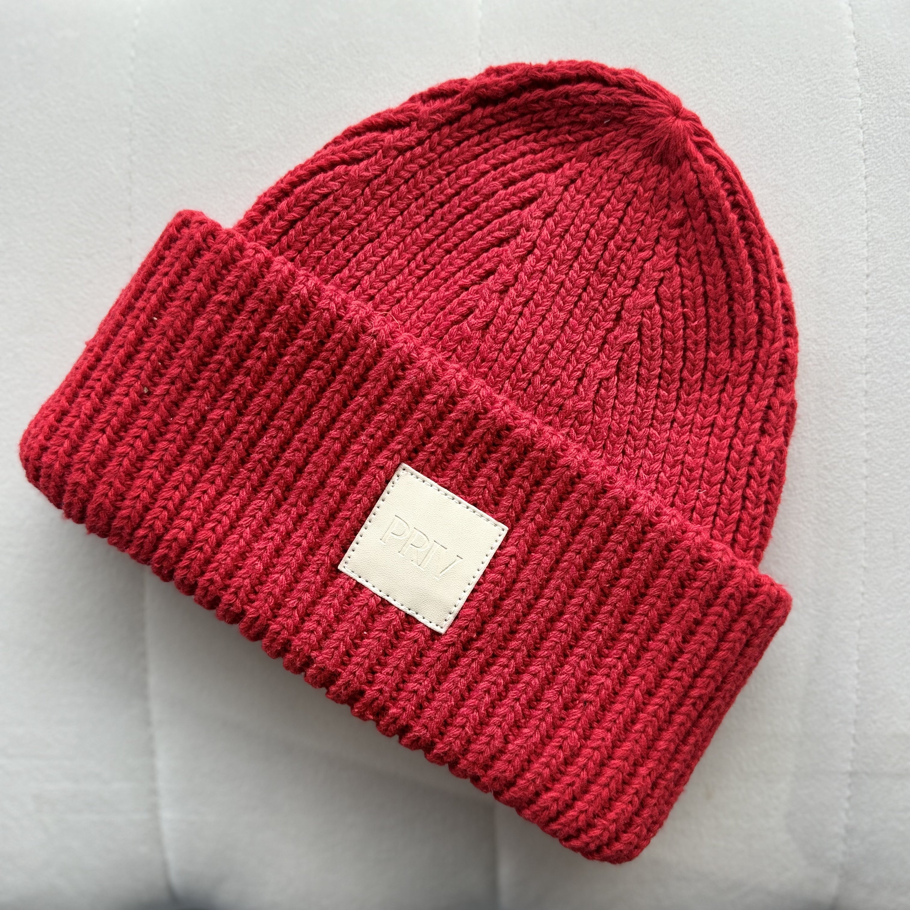 PRIV Ribbed Toque