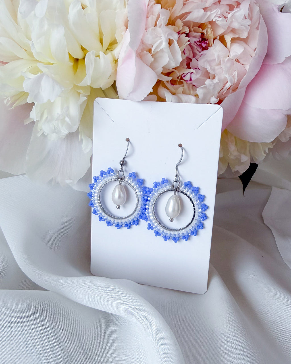 BLOSSOM BEADS Hoop & Pearl Earrings