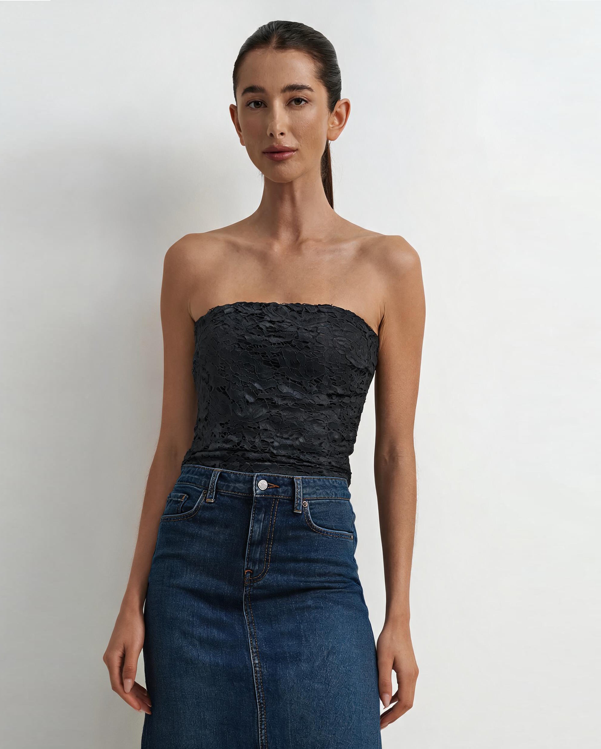 ASTRID Milo Lace Top