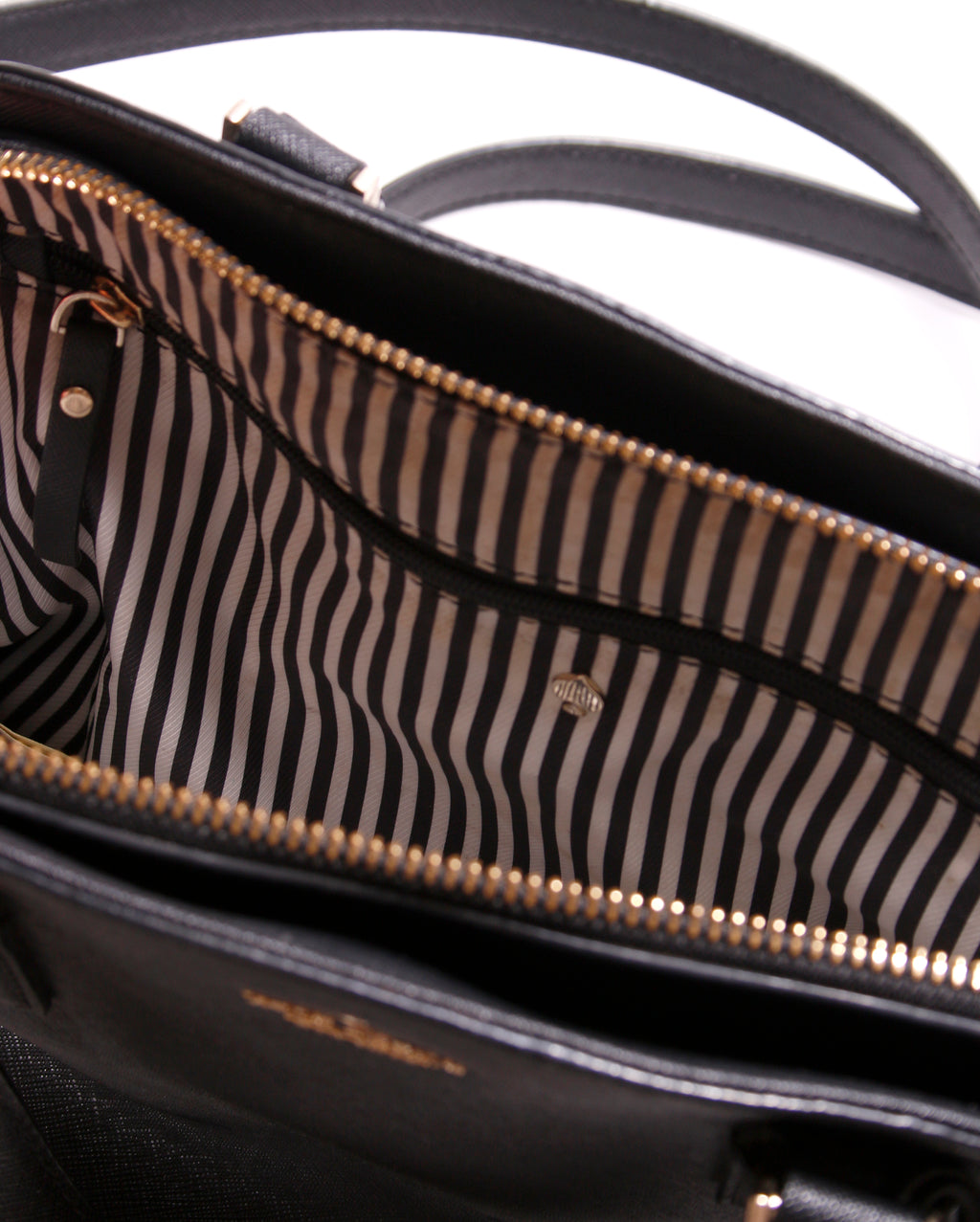PRE OWNED KATE SPADE Cameron Street Lottie Satchel