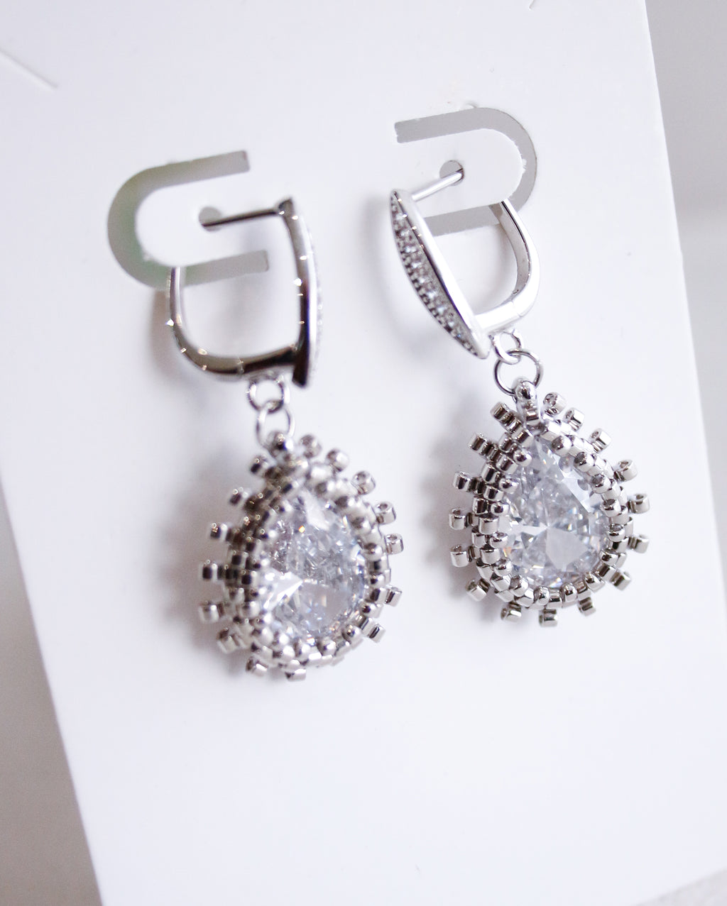 BLOSSOM BEADS Teardrop Zircon crystal earrings