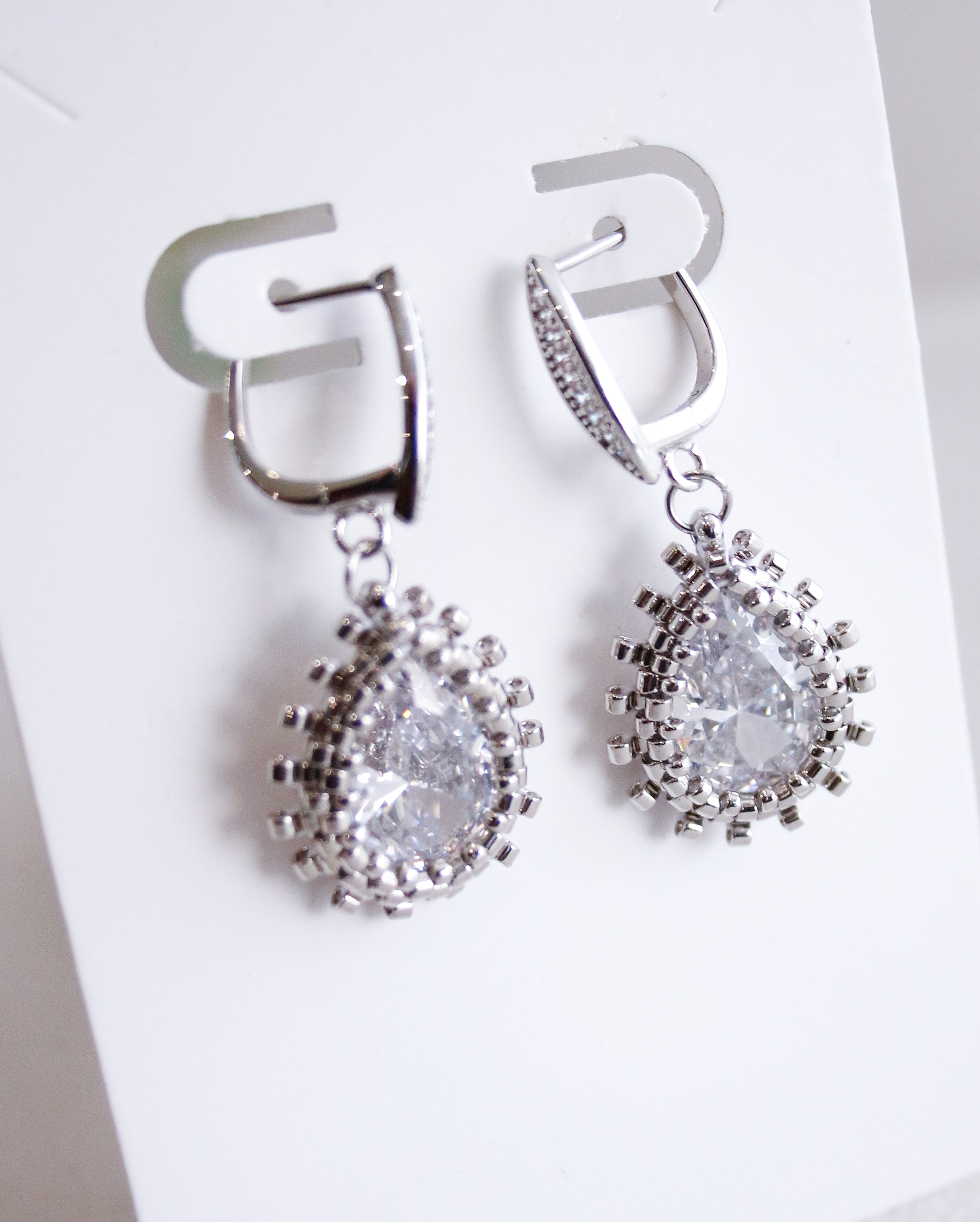 BLOSSOM BEADS Teardrop Zircon crystal earrings