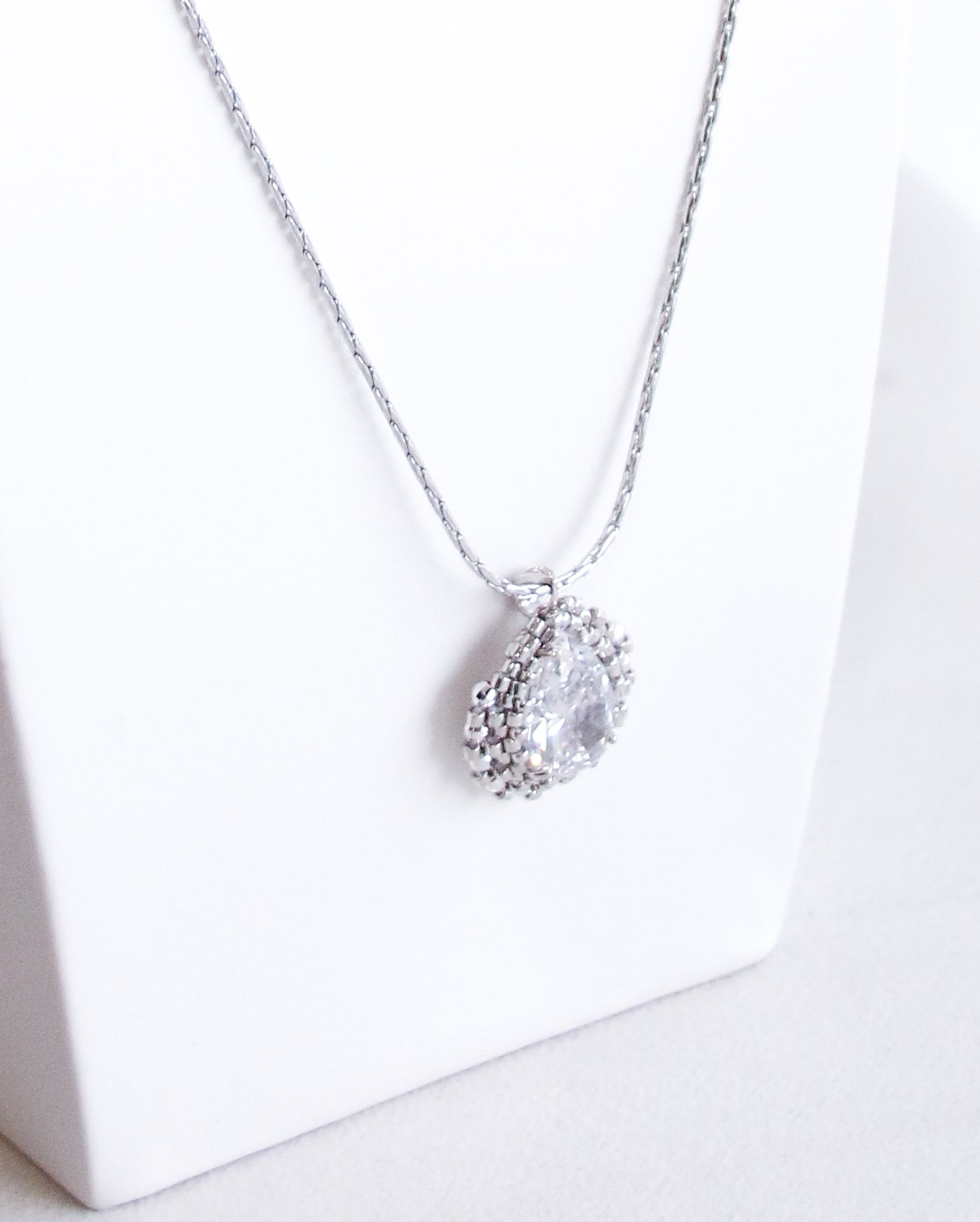 BLOSSOM BEADS Teardrop Zircon crystal necklace