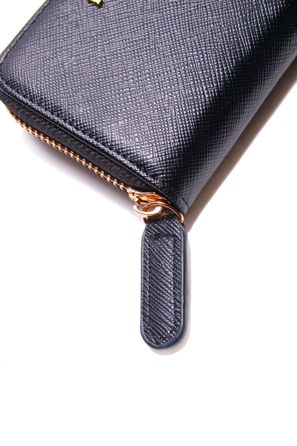 PRE OWNED - PRADA Zip Around Coin Purse