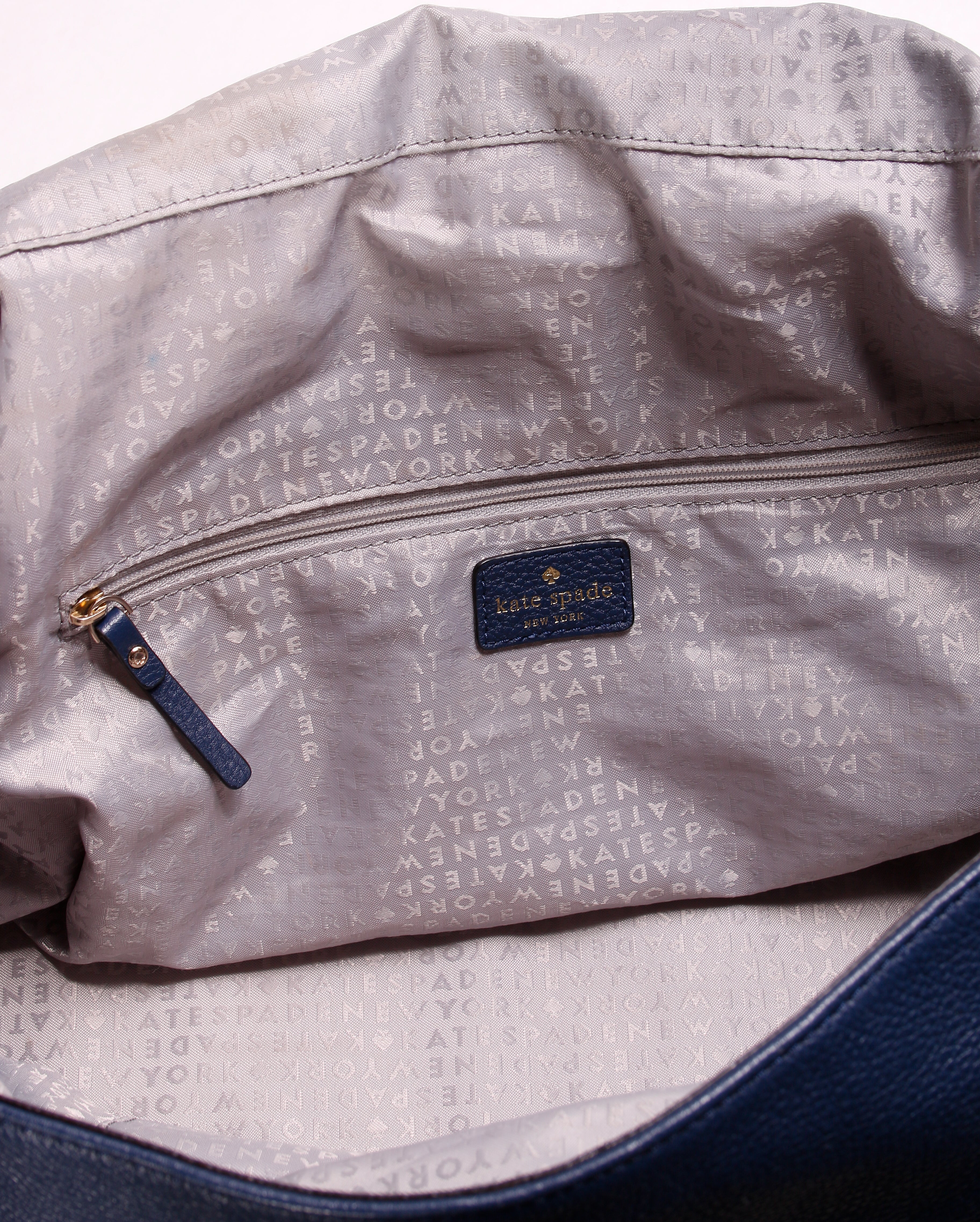 PRE OWNED - KATE SPADE Highland Place Leslie Shoulder Bag