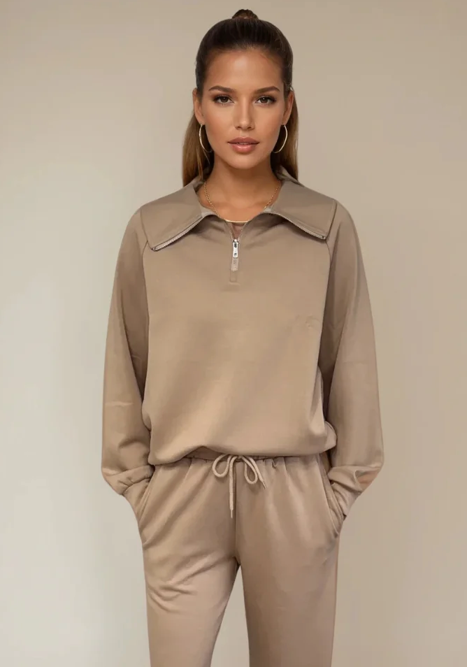 PRIV Maeve 3/4 Zip Top