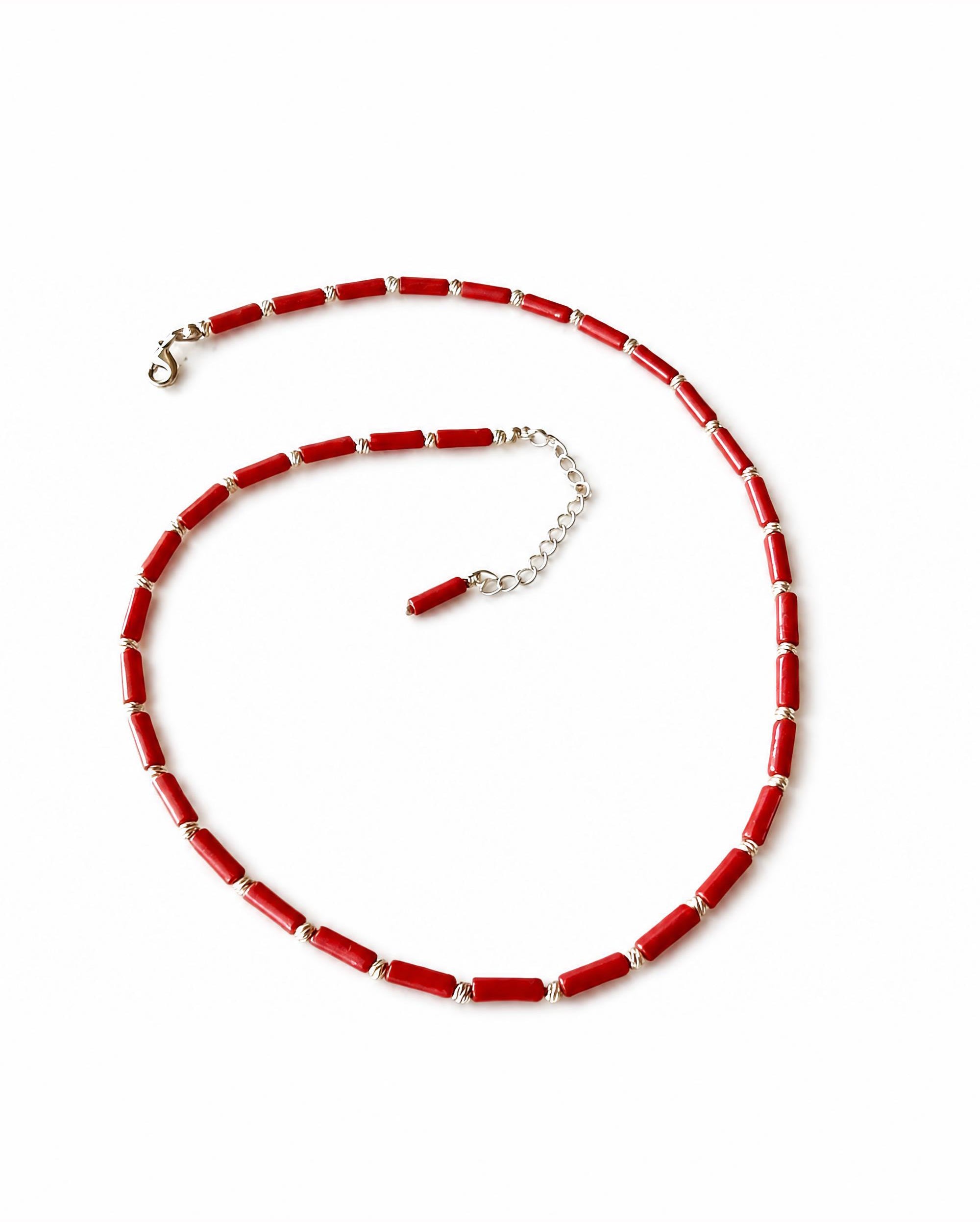 BLOSSOM BEADS Coral Choker