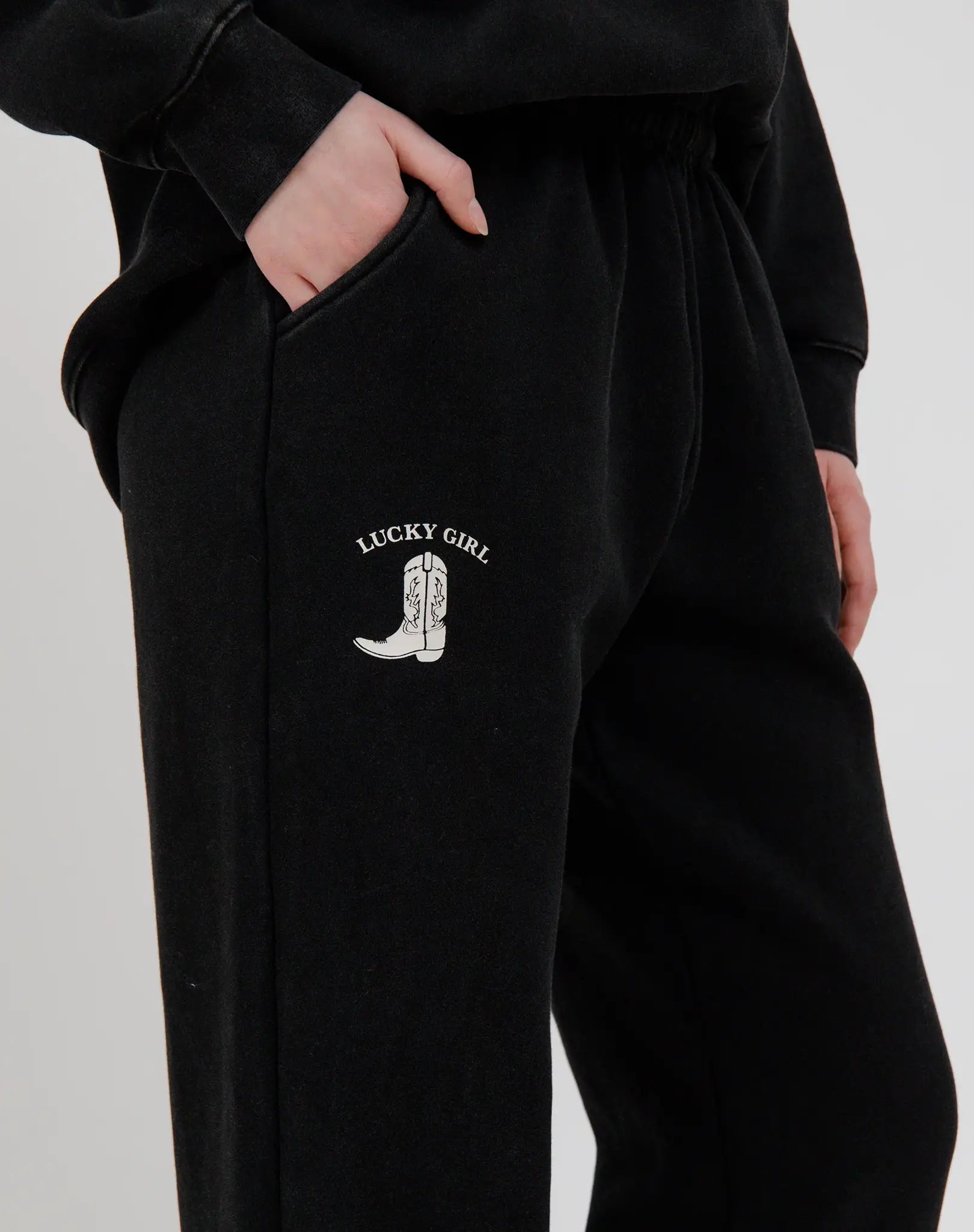 Brunette The Label - Lucky Girl Oversized Jogger  Washed Black M/L