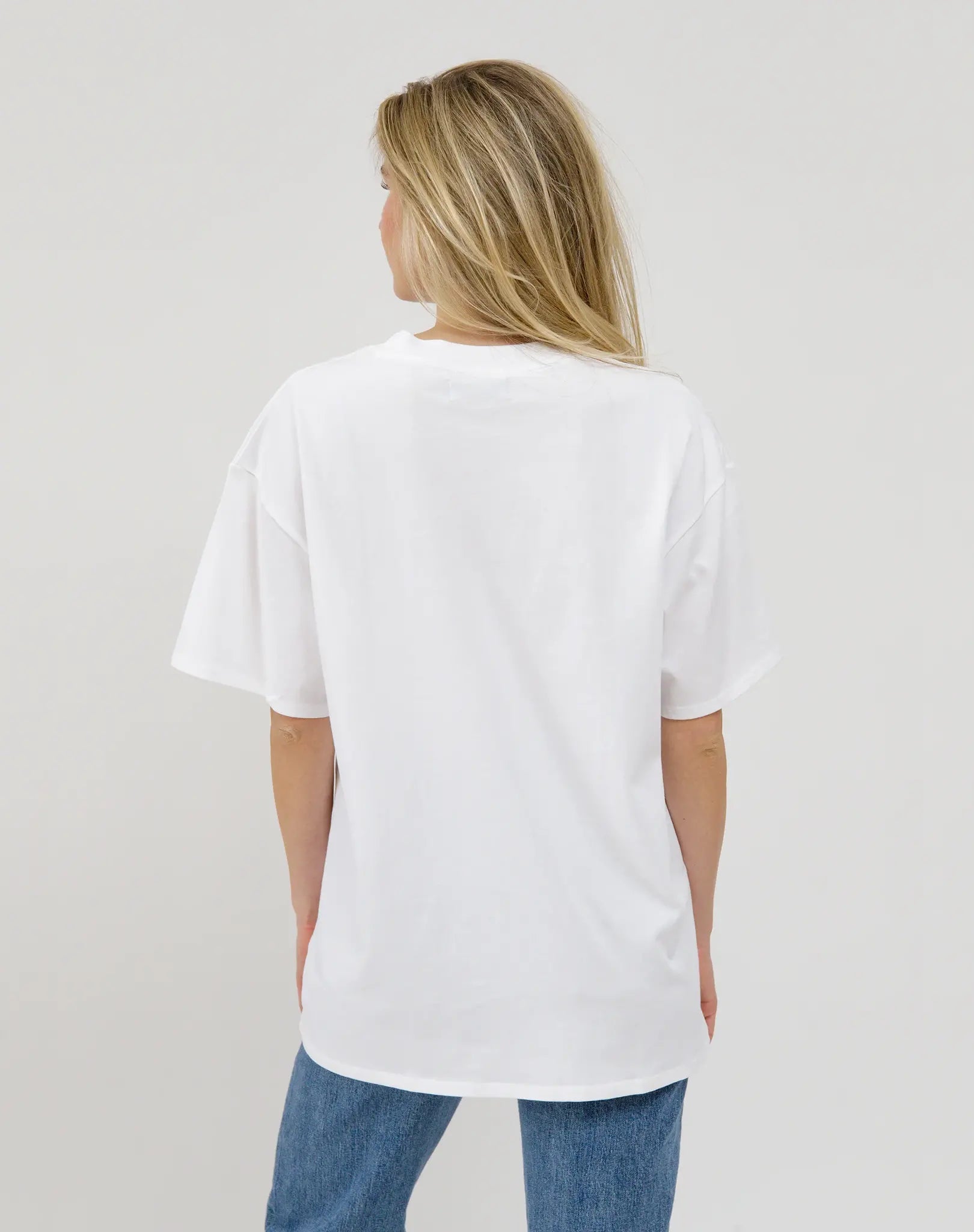 Brunette-the-Label-SS25-Oversized-Boxy-Tee-White-5.jpg