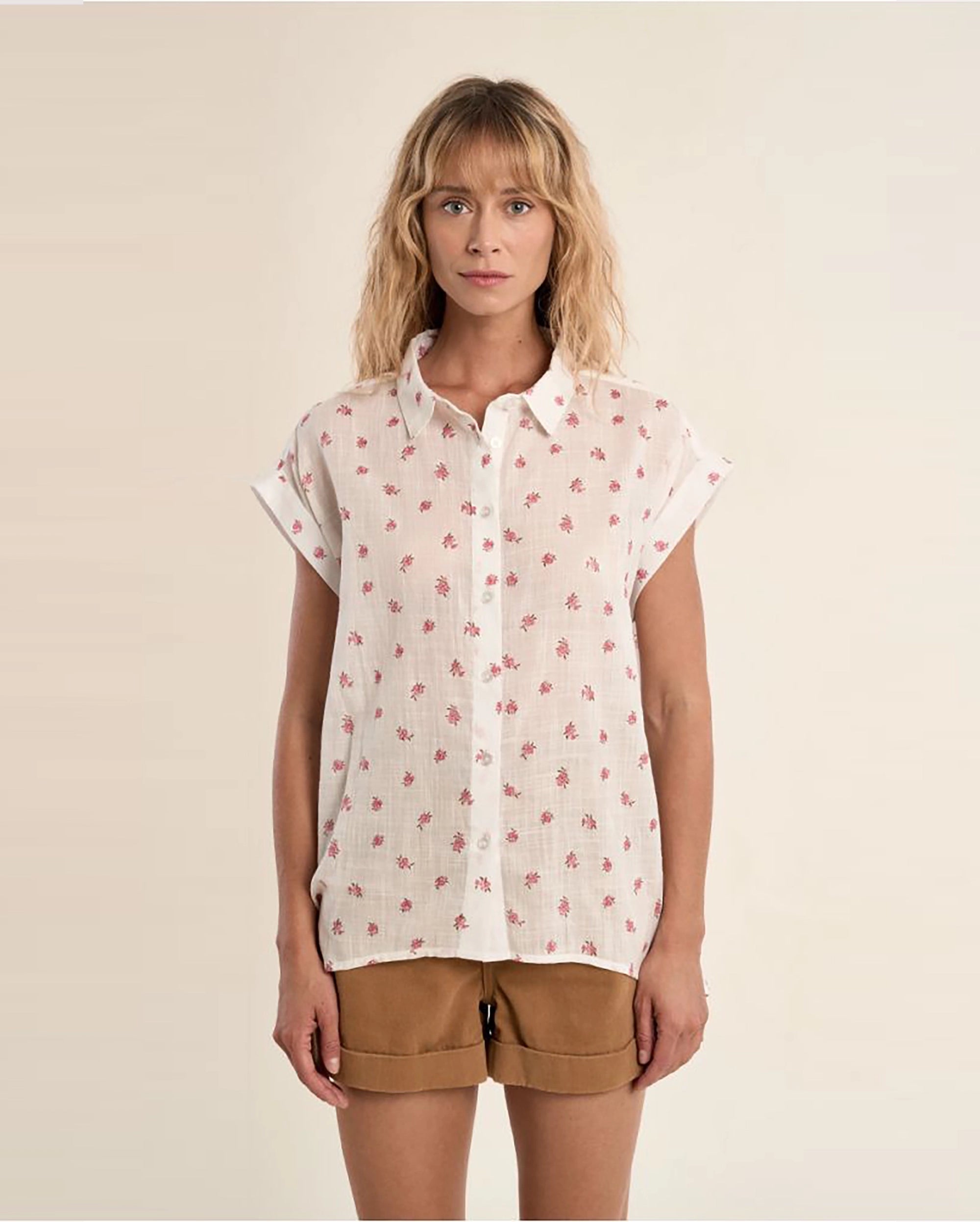 MOLLY BRACKEN Floral Blouse