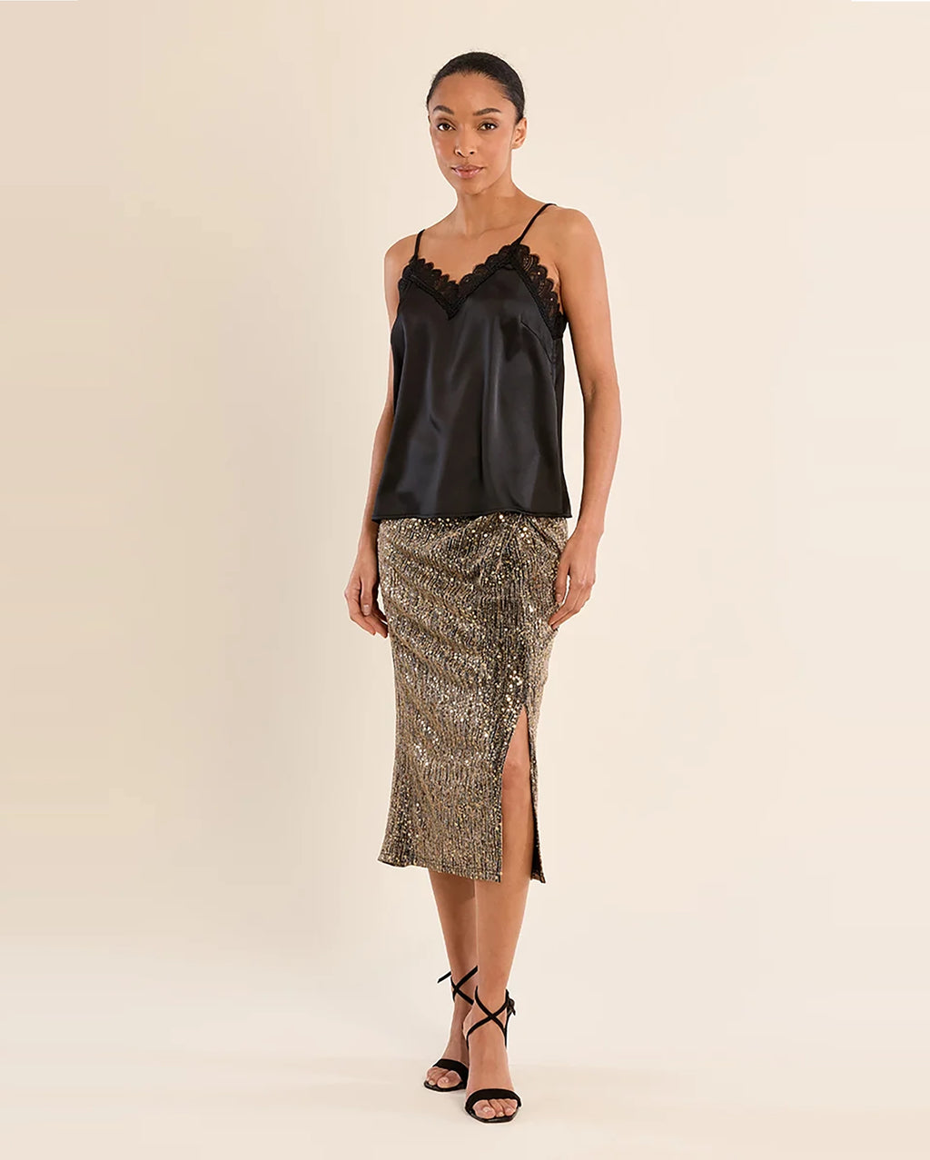 MOLLY BRACKEN Scalloped Lace Cami