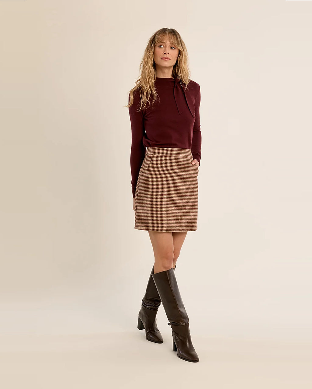 MOLLY BRACKEN Houndstooth Mini Skirt