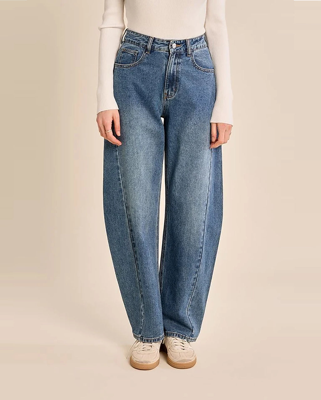 MOLLY BRACKEN Relaxed Barrel Jean