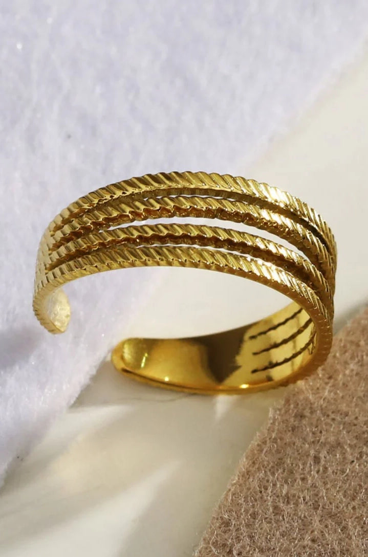 HN - Bryony Ring 18K Gold Overlay O/S