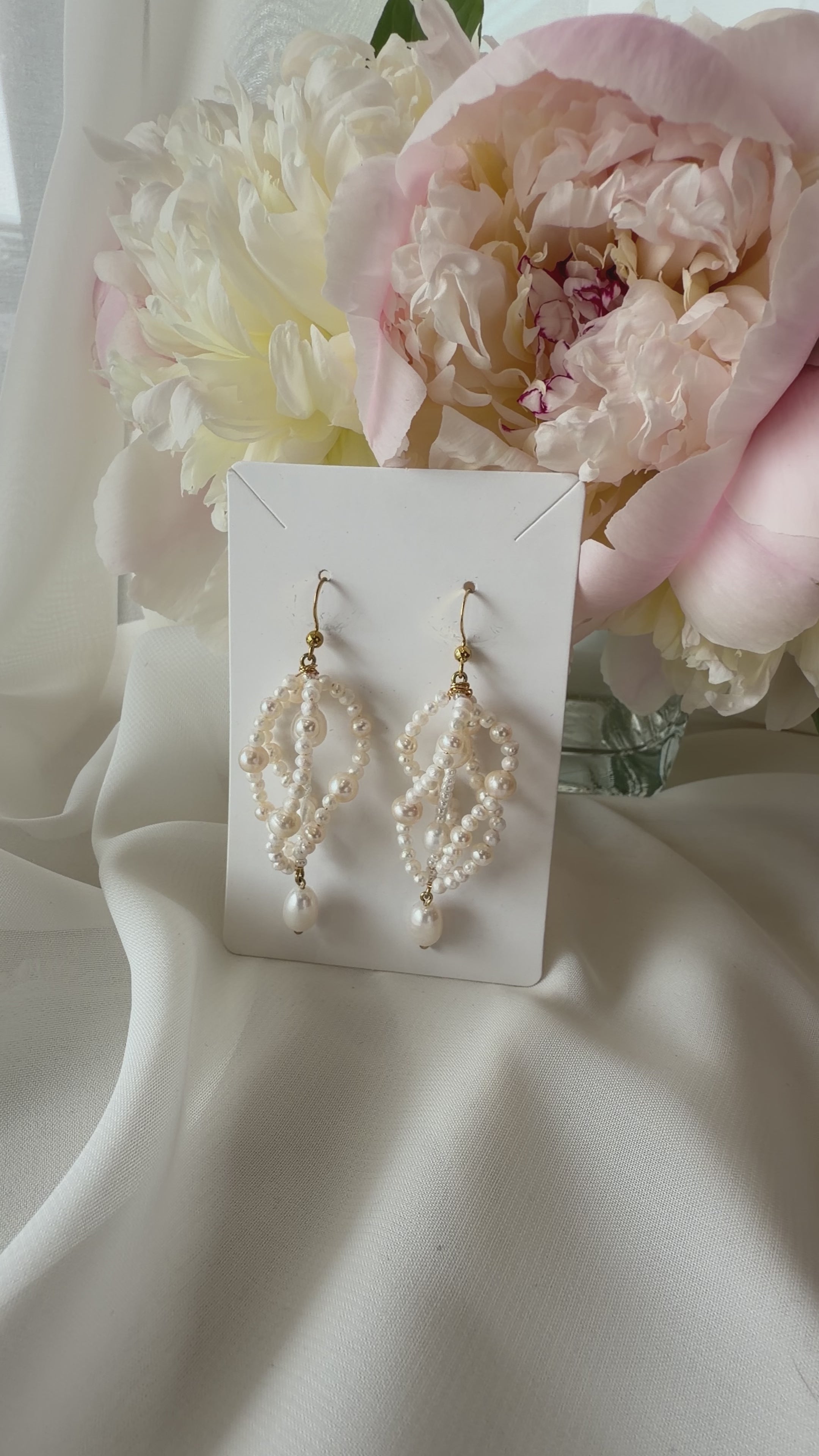 Blossom Beads Pearl Earrings