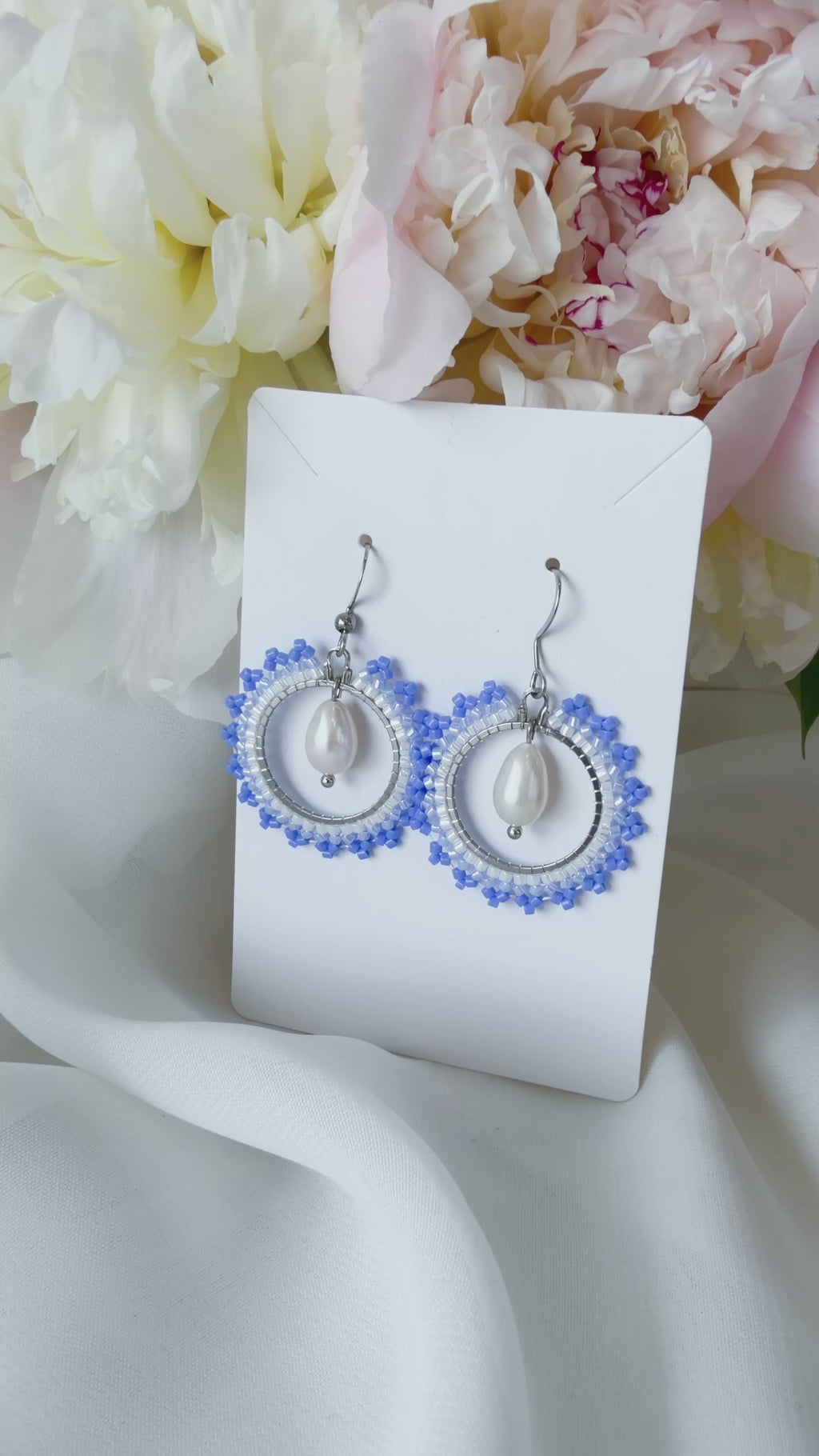 BLOSSOM BEADS Hoop & Pearl Earrings