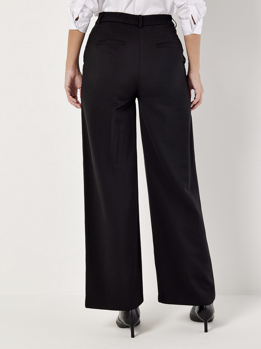 Apricot - Straight Leg Pant Black M