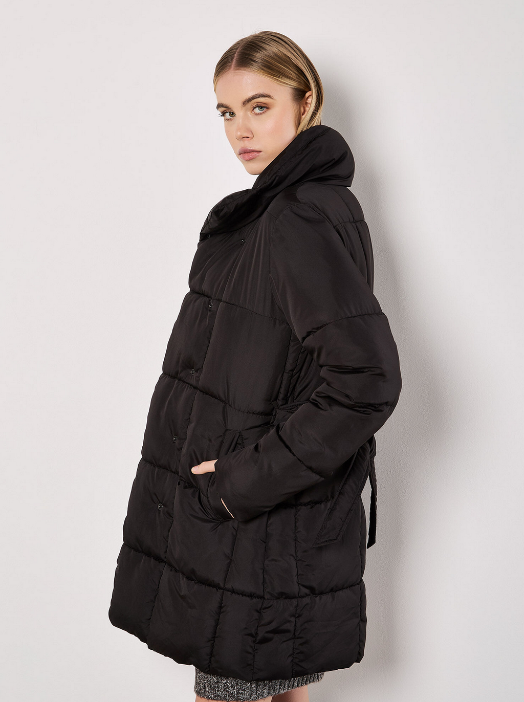 Apricot - Quilted Jacket Black L
