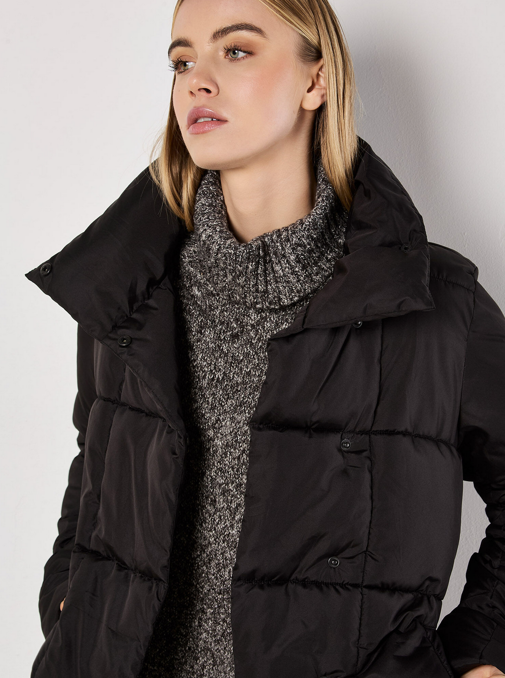 Apricot - Quilted Jacket Black M