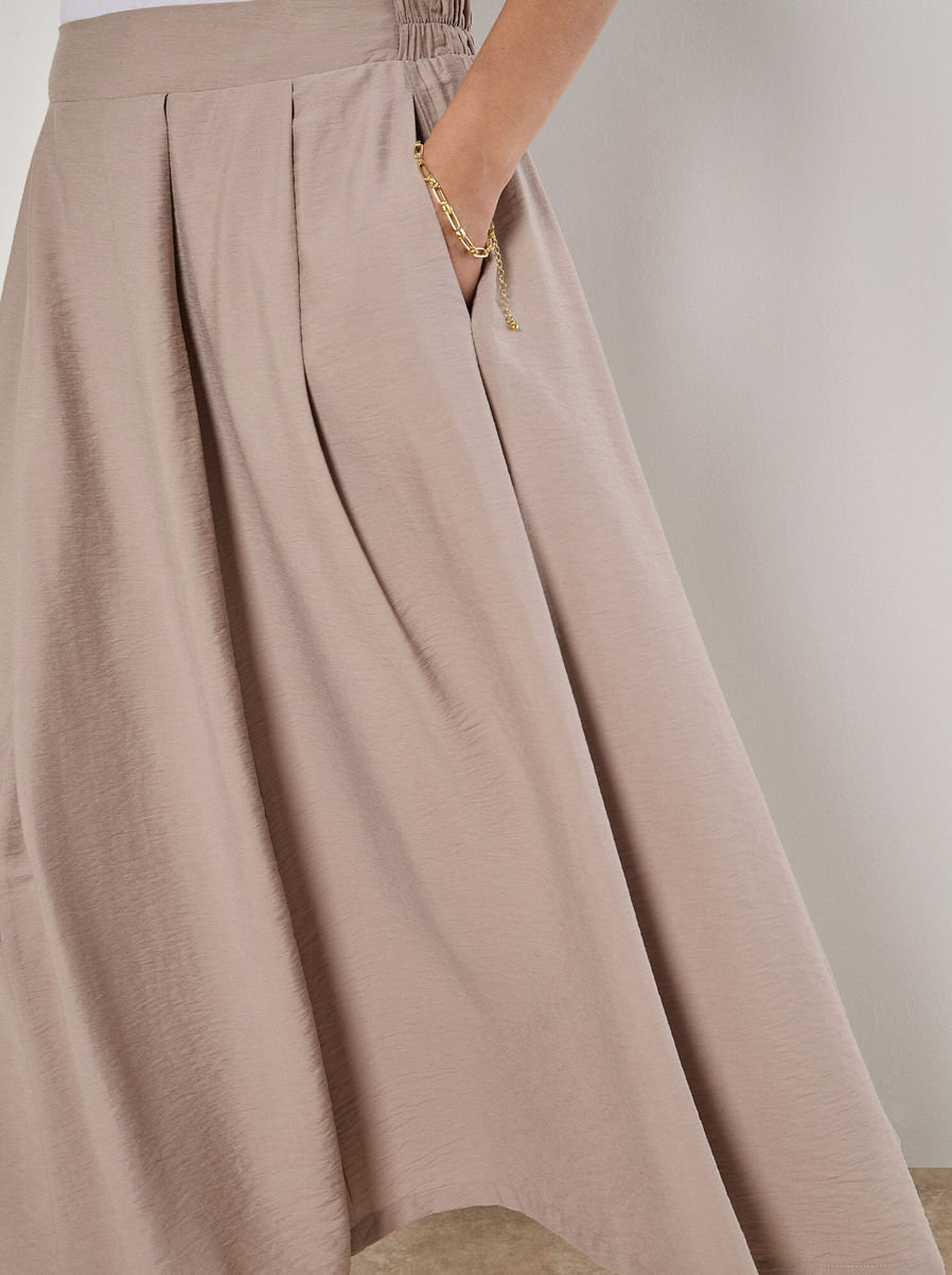 Apricot - Pleated Midi Skirt Mocha M