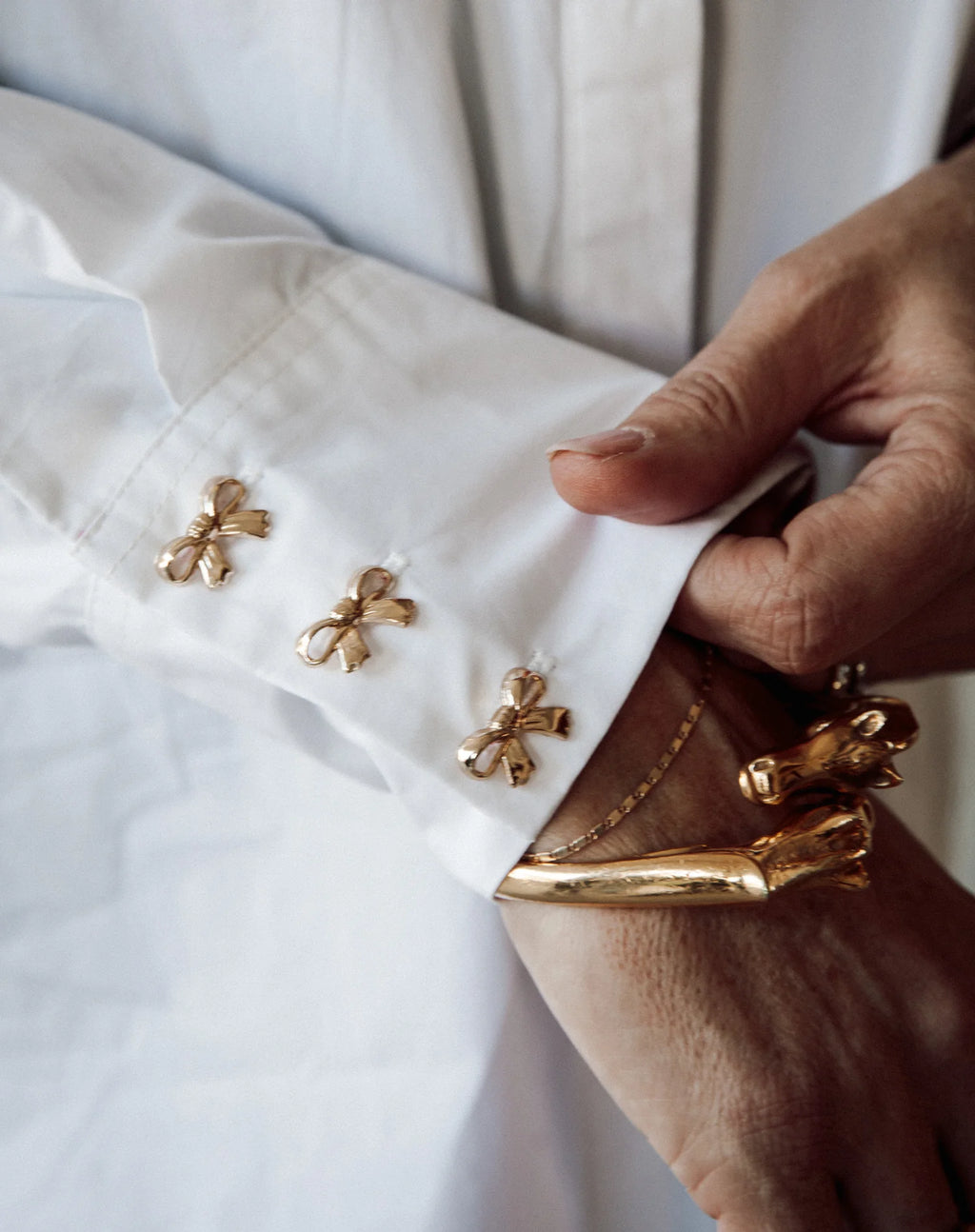 BRUNETTE THE LABEL Bow Poplin Shirt