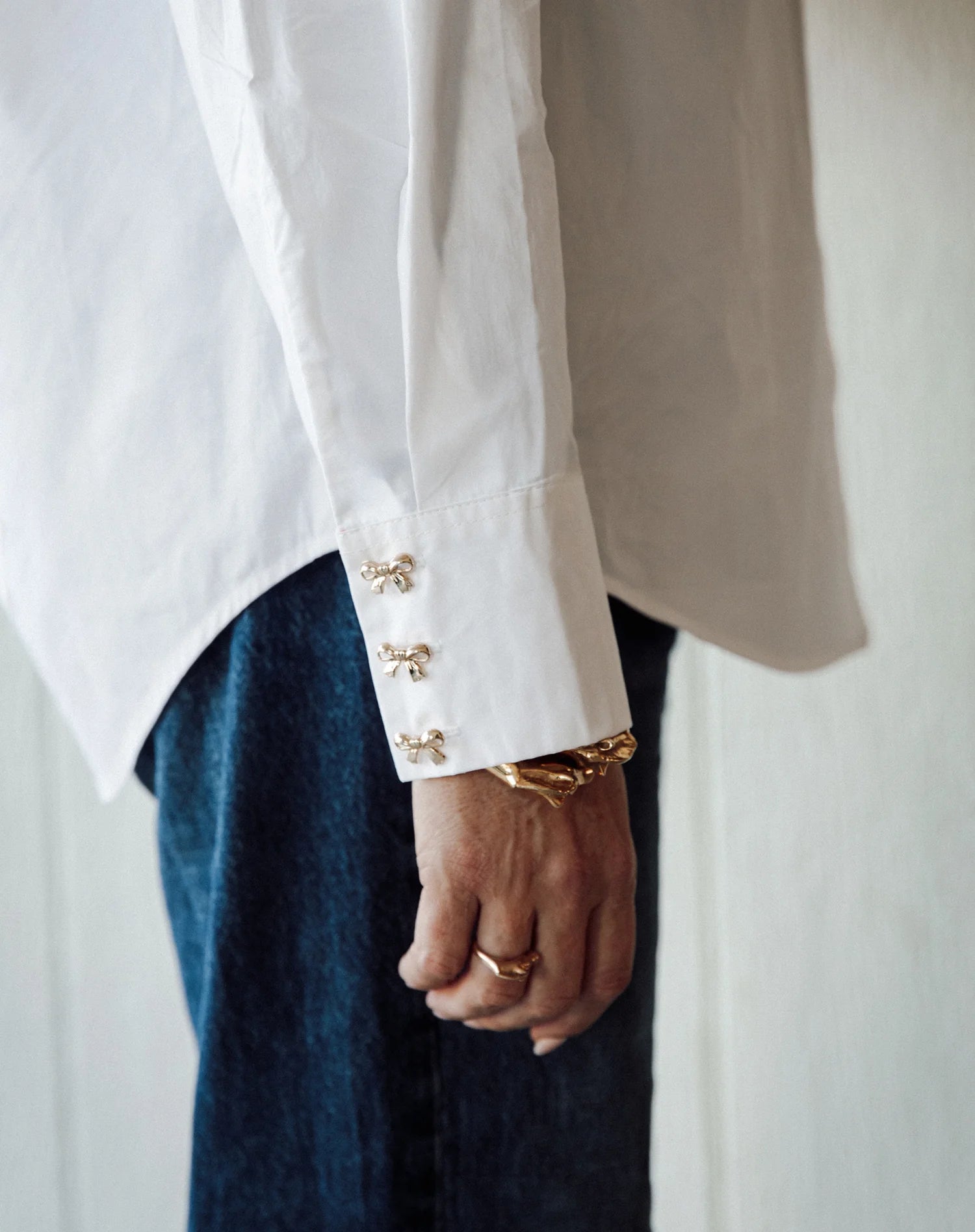 BRUNETTE THE LABEL Bow Poplin Shirt